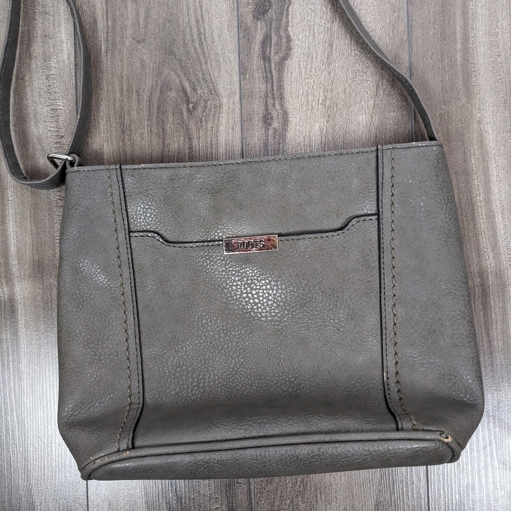 Roots Grey Crossbody Purse - Picture 2 of 11